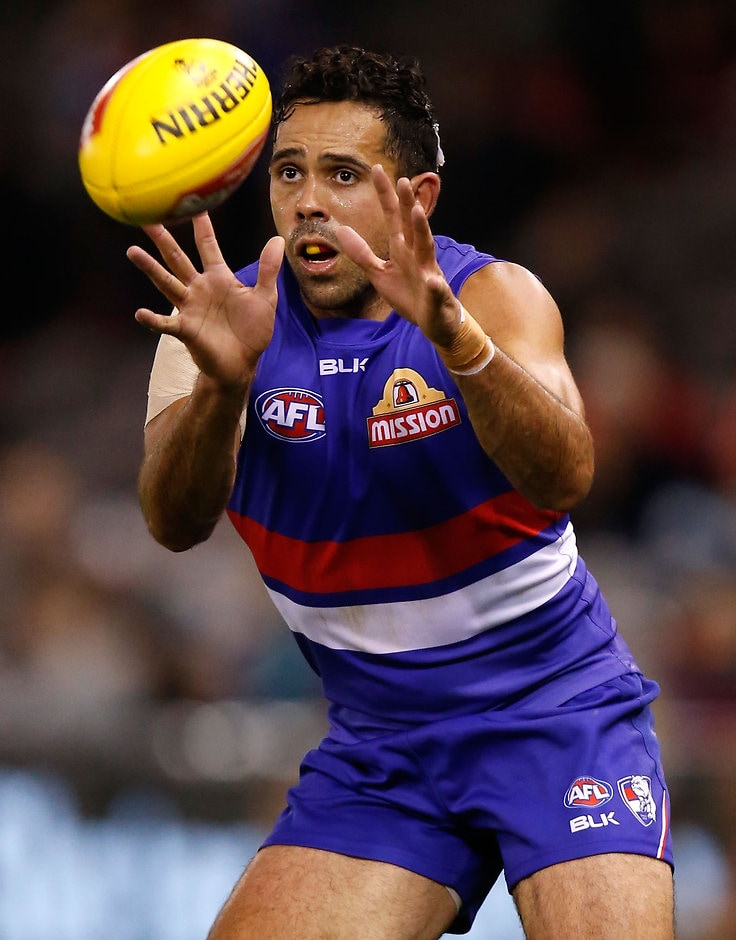 AFL 2015 Rd 07 - Western Bulldogs v Fremantle Brett Goodes of the Bulldogs marks the ball during the 2015 AFL Round 07 match between the Western Bulldogs and the Fremantle Dockers at Etihad Stadium on May 17, 2015. (Photo: Michael Willson/AFL Media)